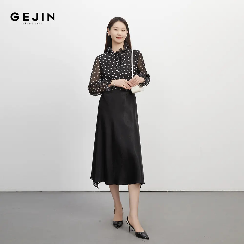 GEJIN/歌锦早秋新款优雅气质鸢尾裙摆灵动高级醋酸半裙9322510445