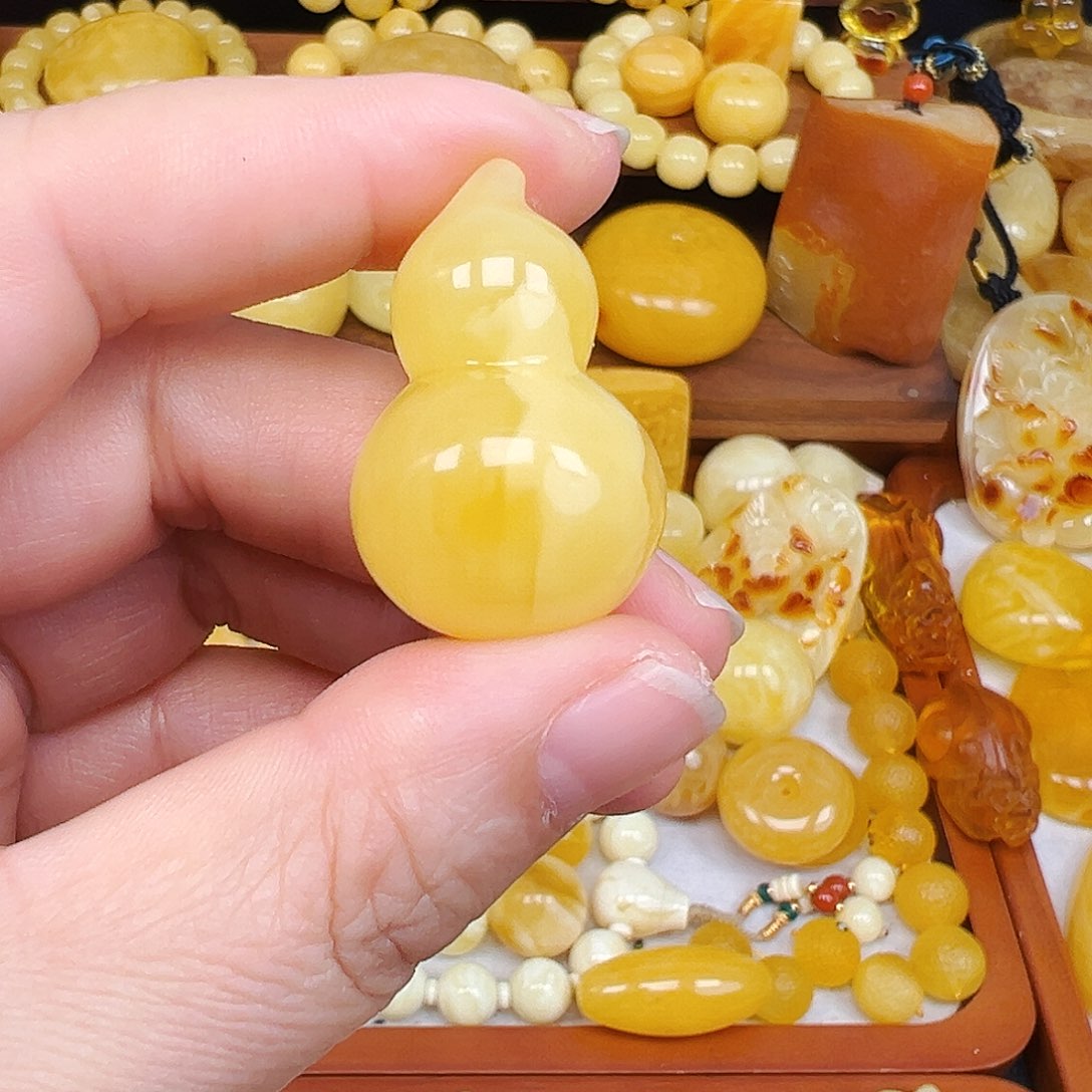 蜜蜡未镶嵌珠宝奇石小****别蜜蜡葫芦