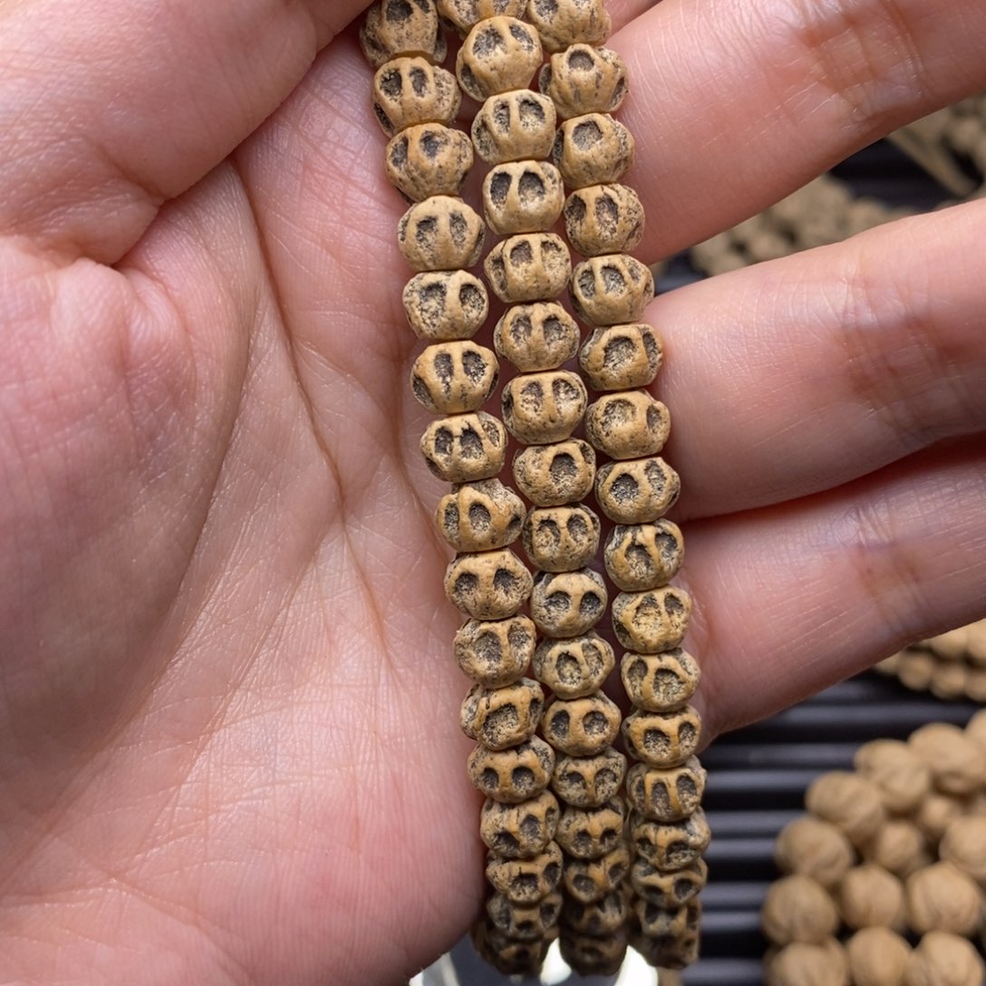 柏香籽/百香籽吊坠途*.