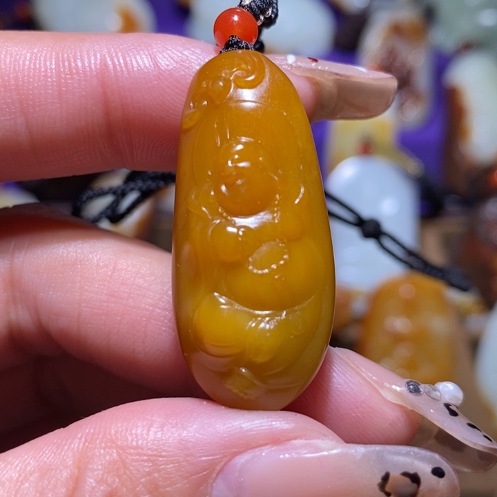 和田玉颈饰未镶嵌