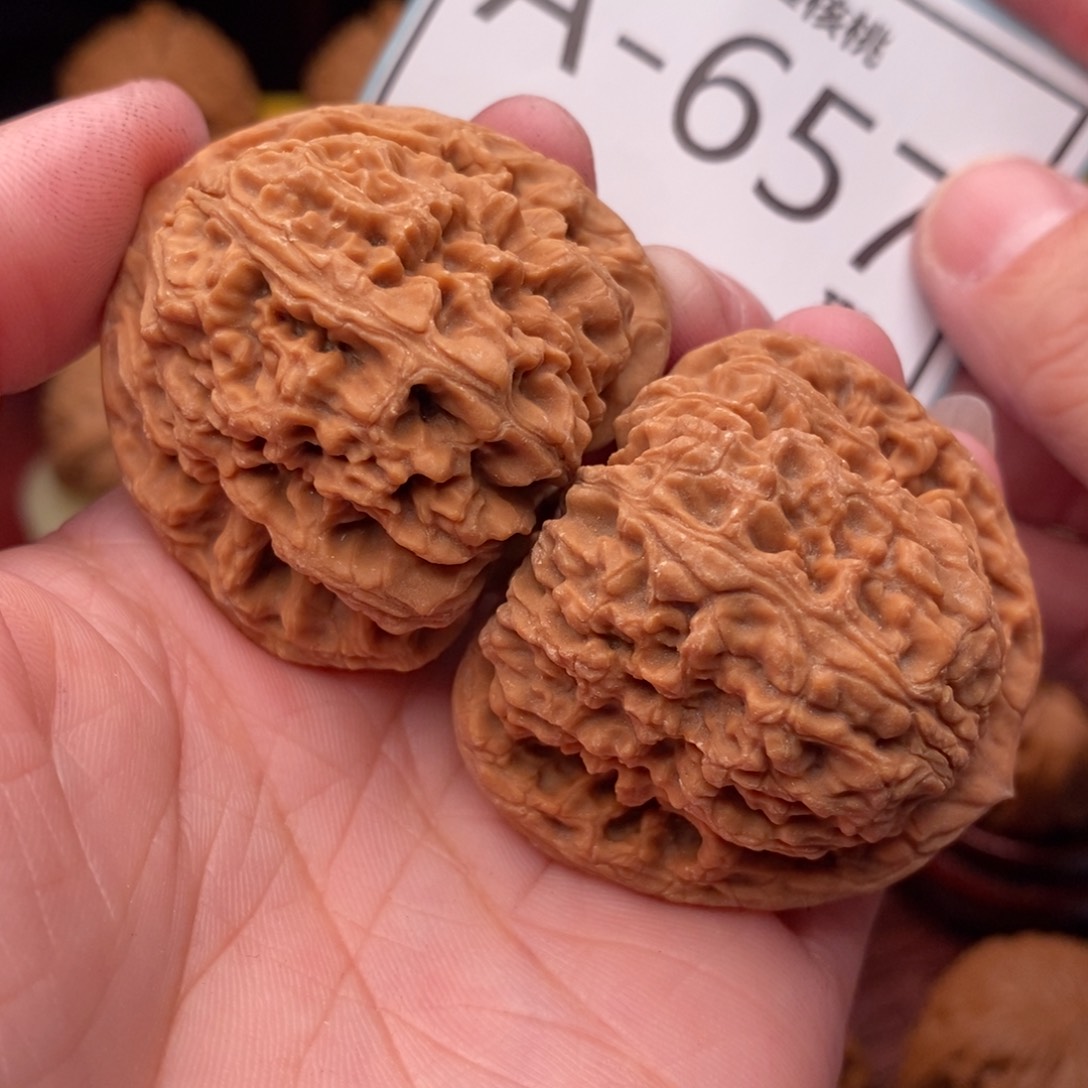 文玩核桃把件南疆41