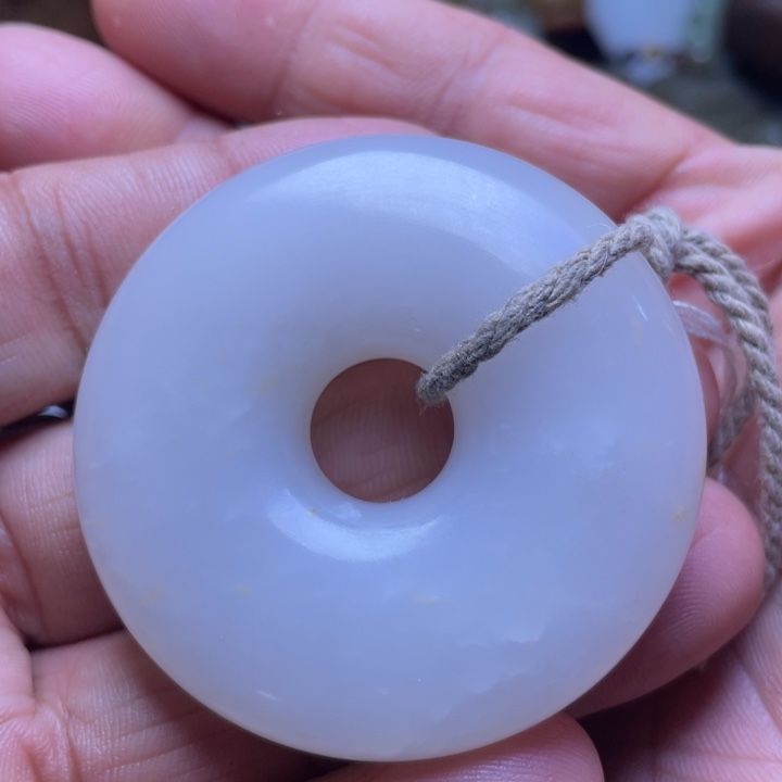 和田玉吊坠(不含链)未镶嵌