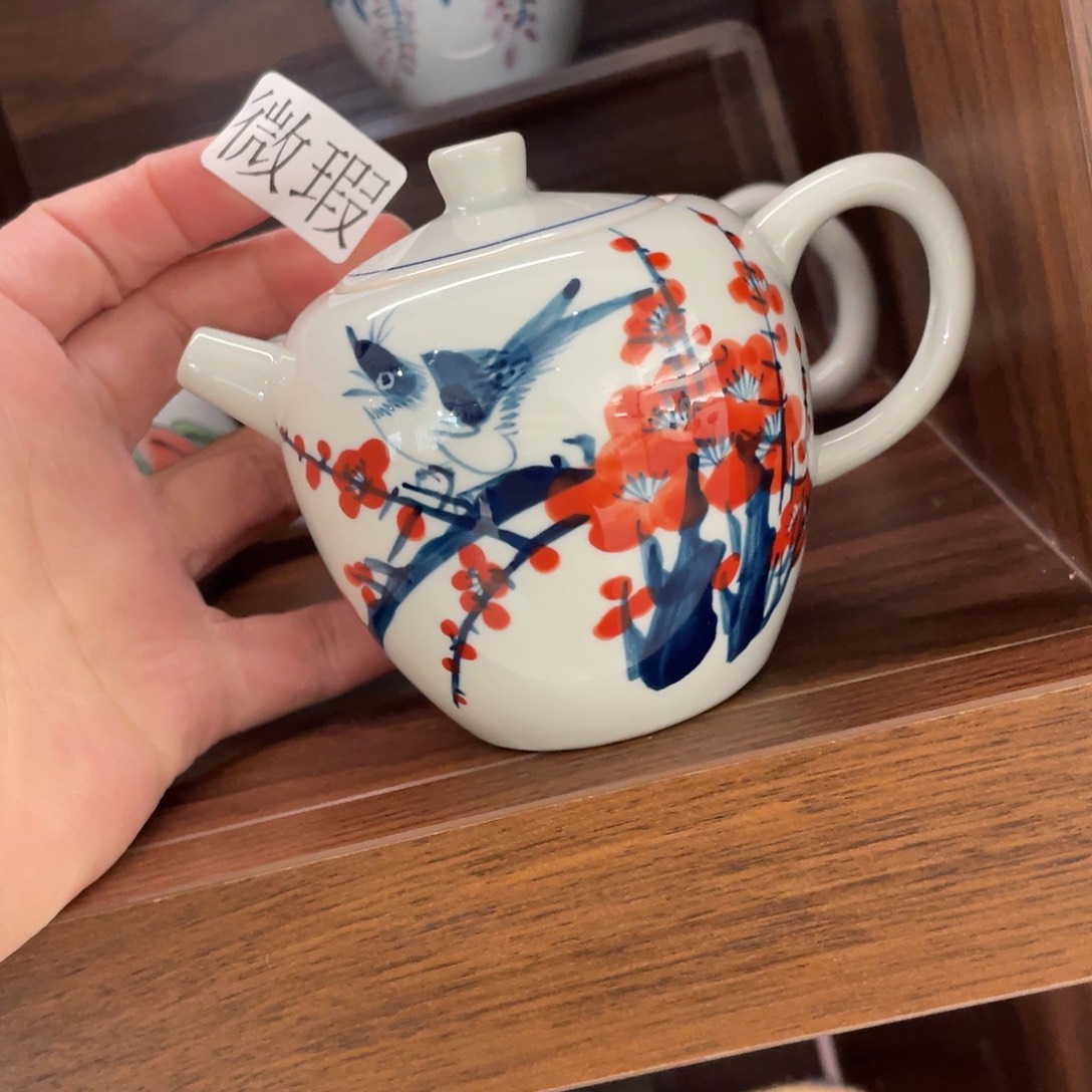 釉下手绘茶具微瑕