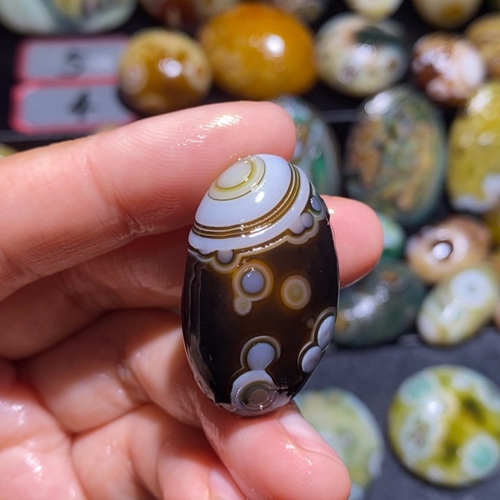 玛瑙/玉髓珠宝奇石未镶嵌