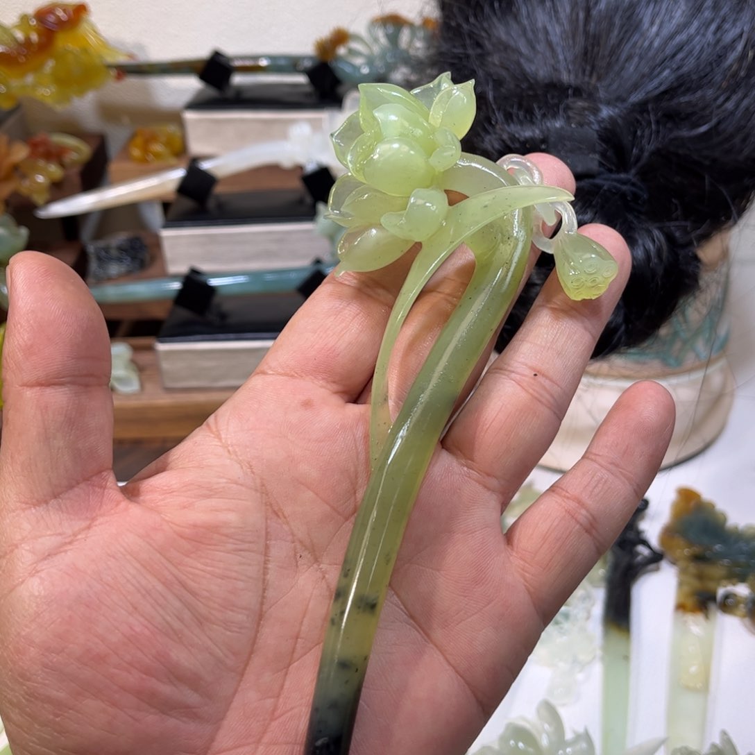 蛇纹石玉发簪合金清**漫
