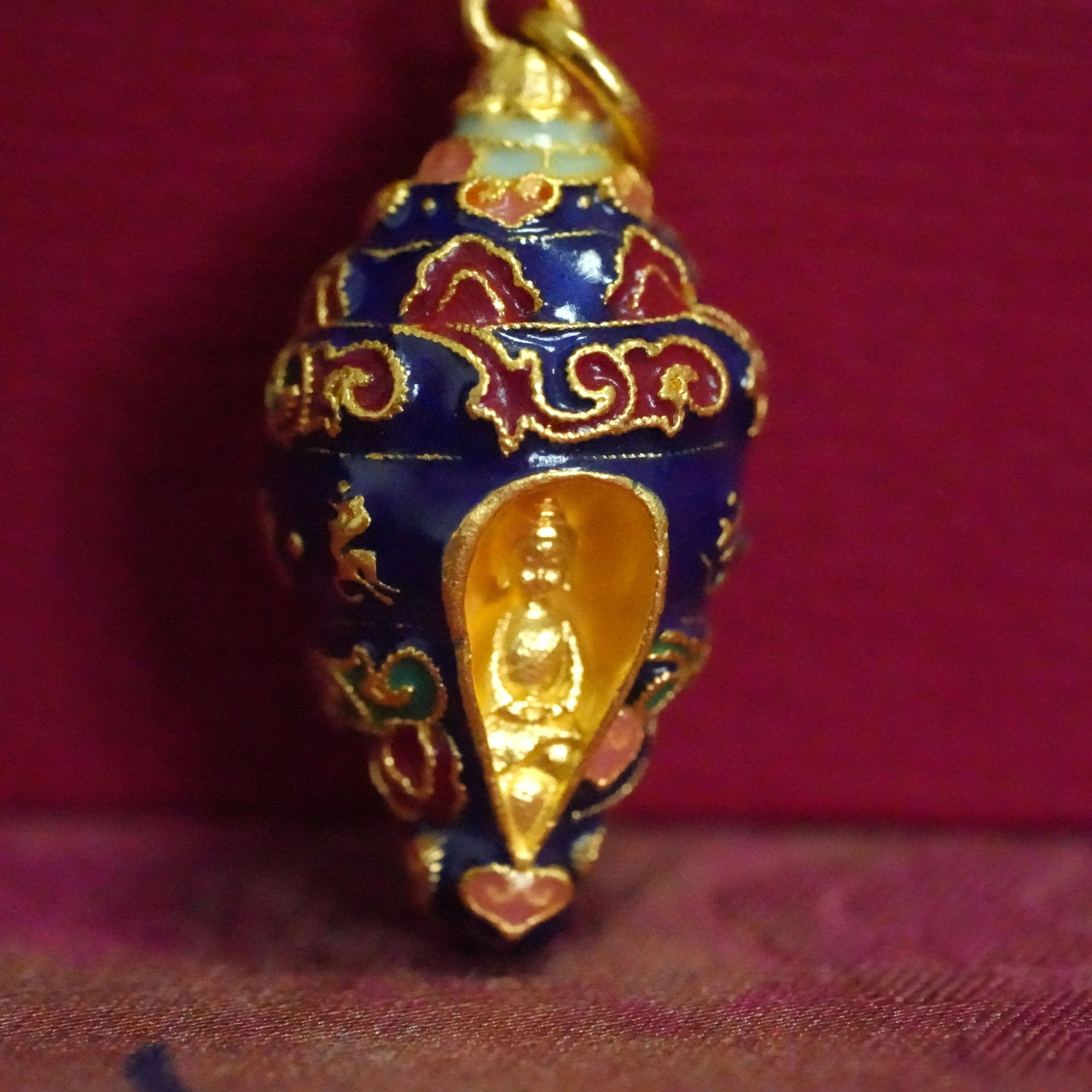  足金 药师法螺吊坠D13