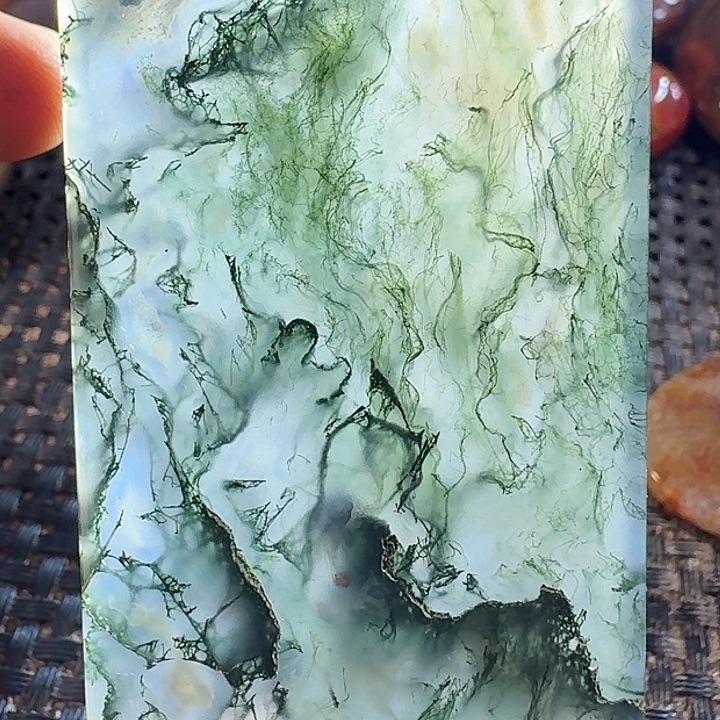 鑫***备玛瑙/玉髓未镶嵌颈饰