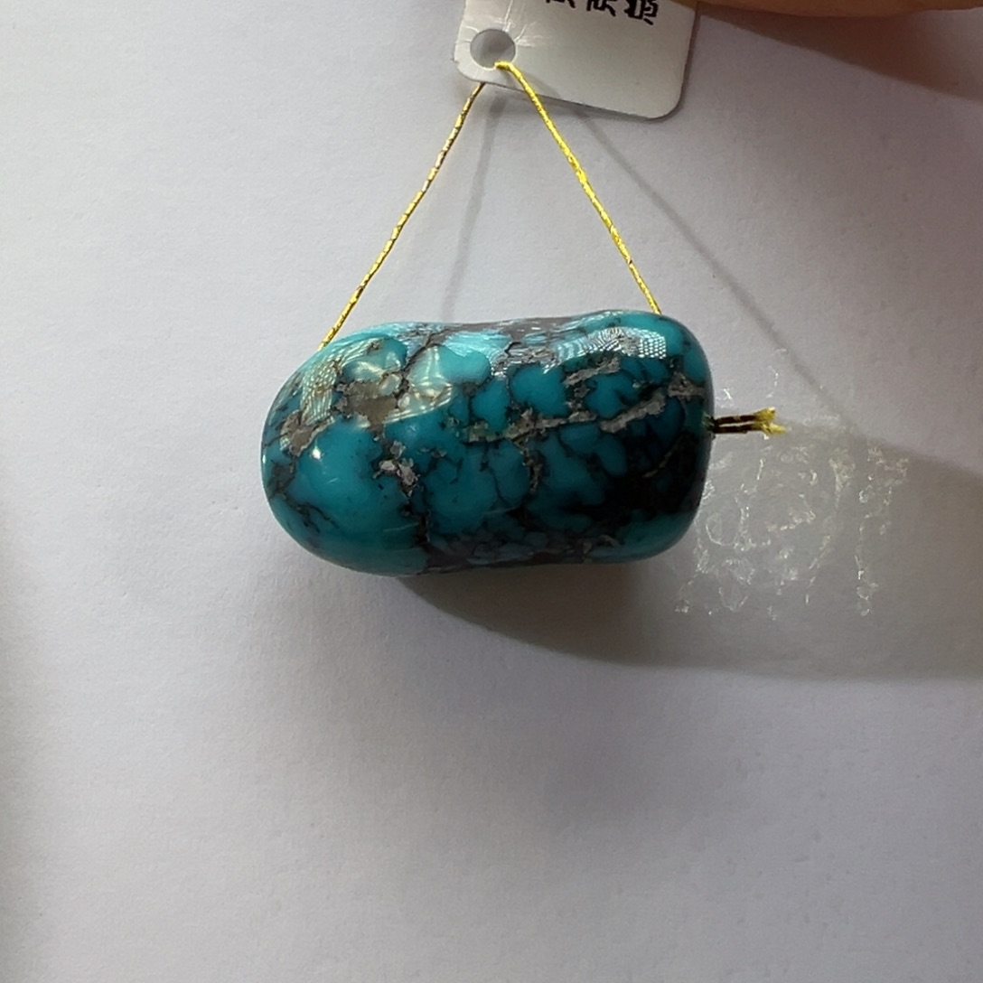绿松石未镶嵌挂件