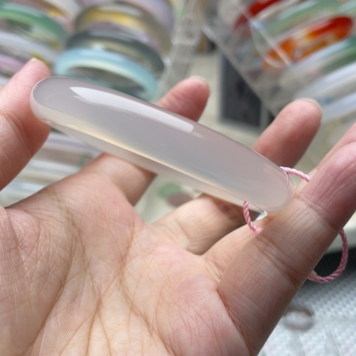 手镯玛瑙/玉髓未镶嵌57圈口