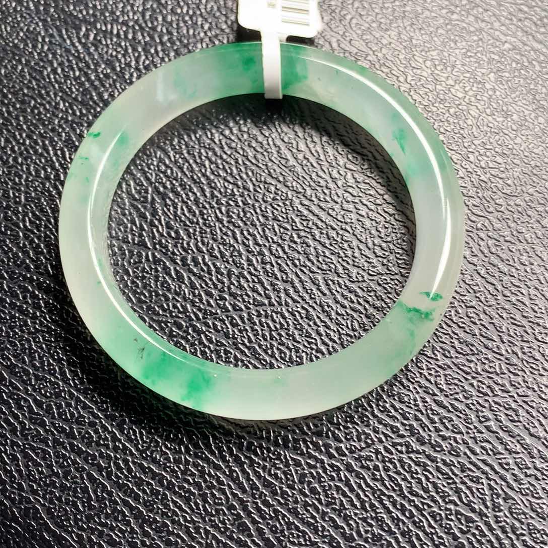 石英质玉手镯未镶嵌阳*