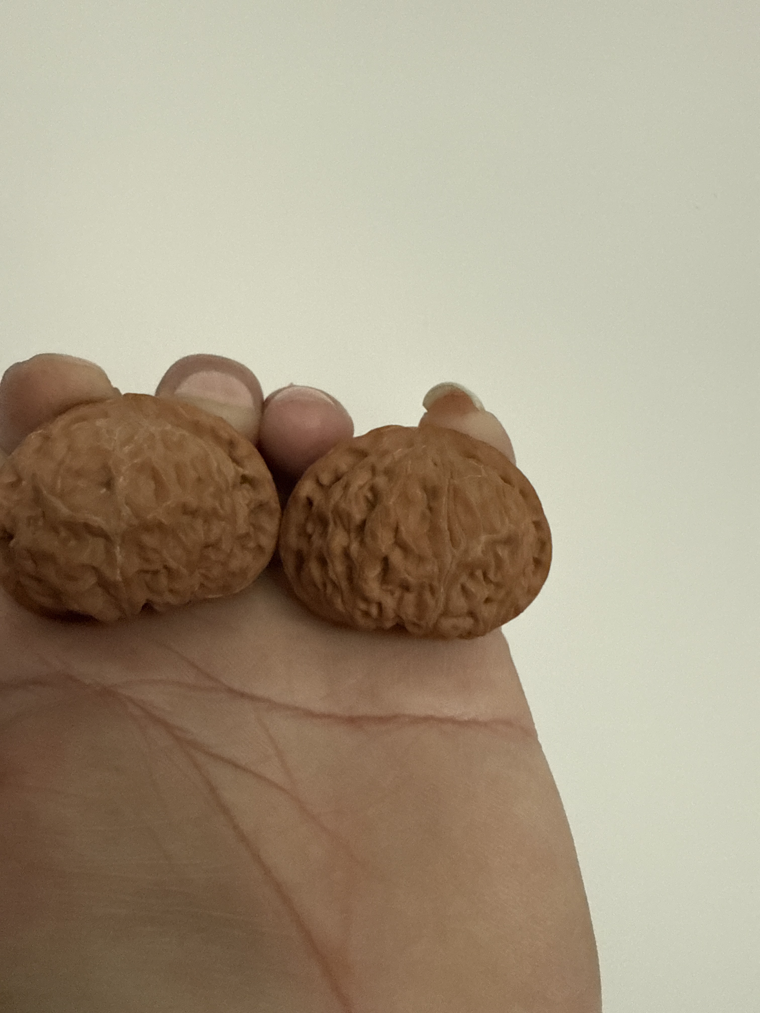 宫灯麻核桃原色配对包浆手把件收藏级把玩（不包邮）