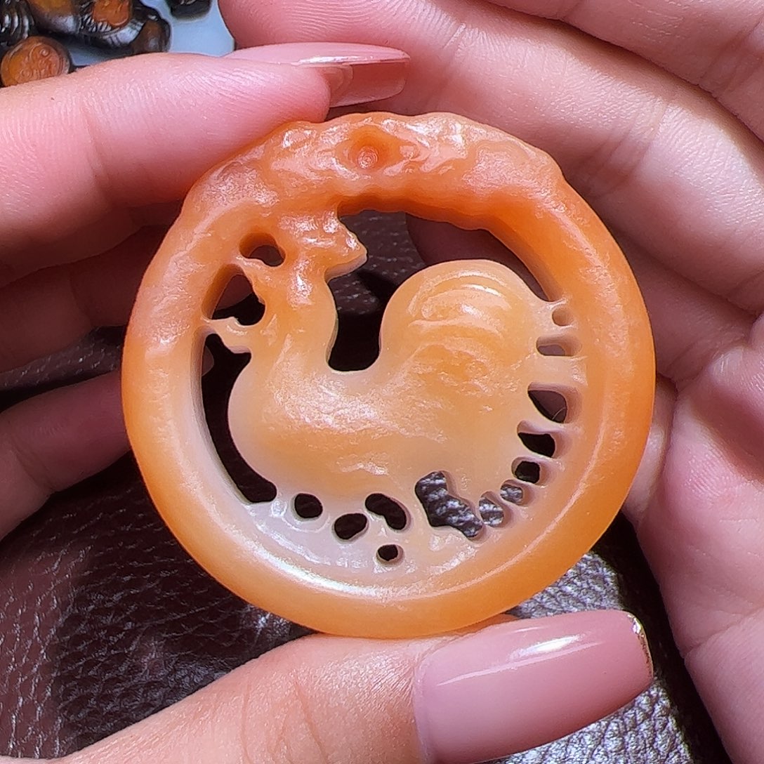用***5和田玉未镶嵌颈饰