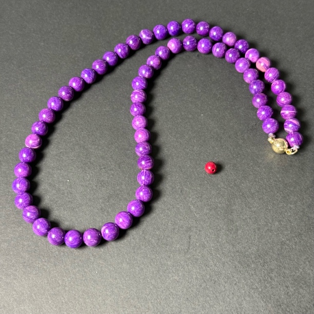 【世 · 舒】 丝绒紫圆珠项链  多样性发货SJL-068