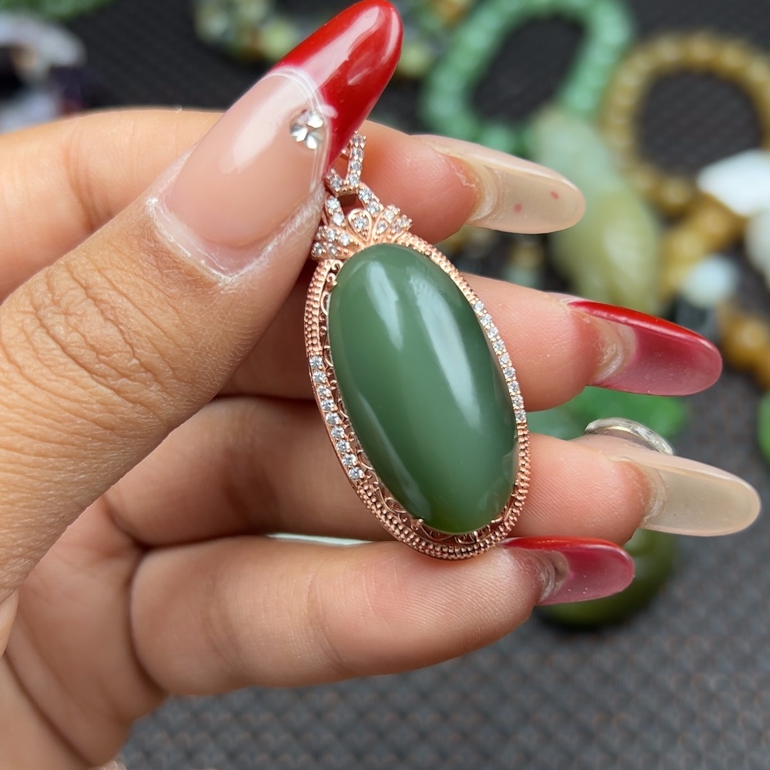 和田玉吊坠银S925镶嵌