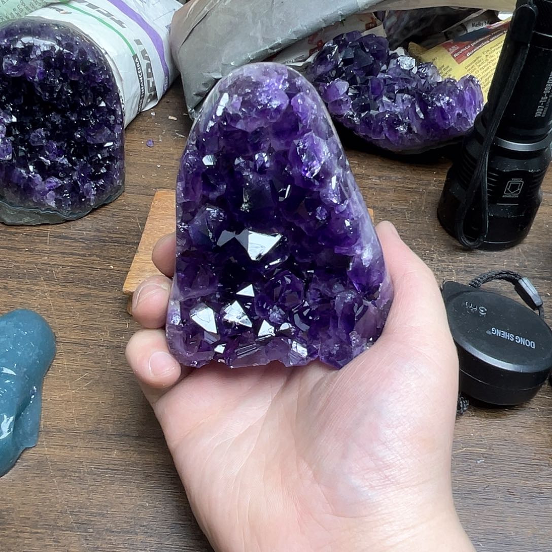 紫晶大型摆件（非配饰）未镶嵌