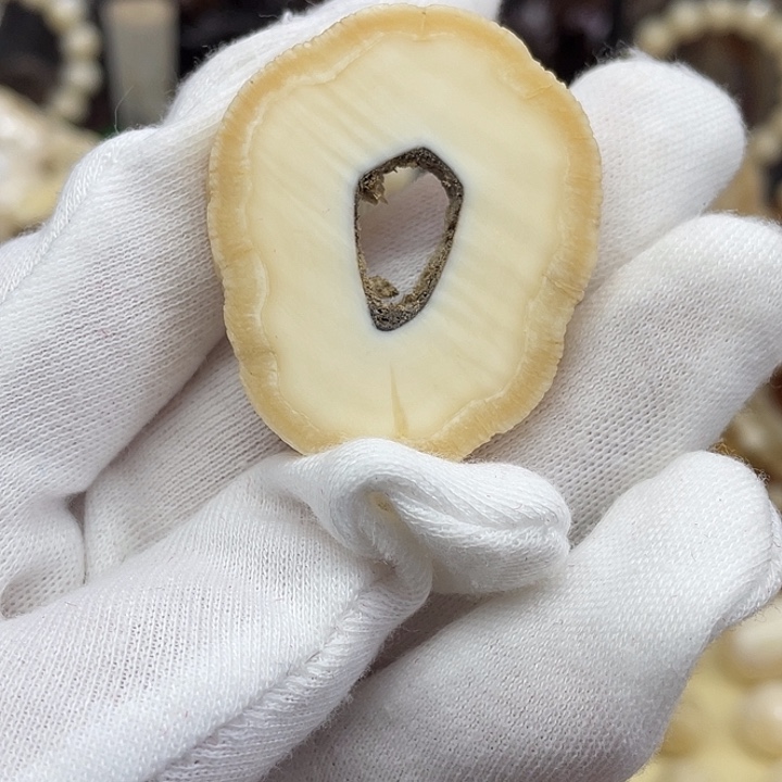 石英石非金属独原料一个饼子 