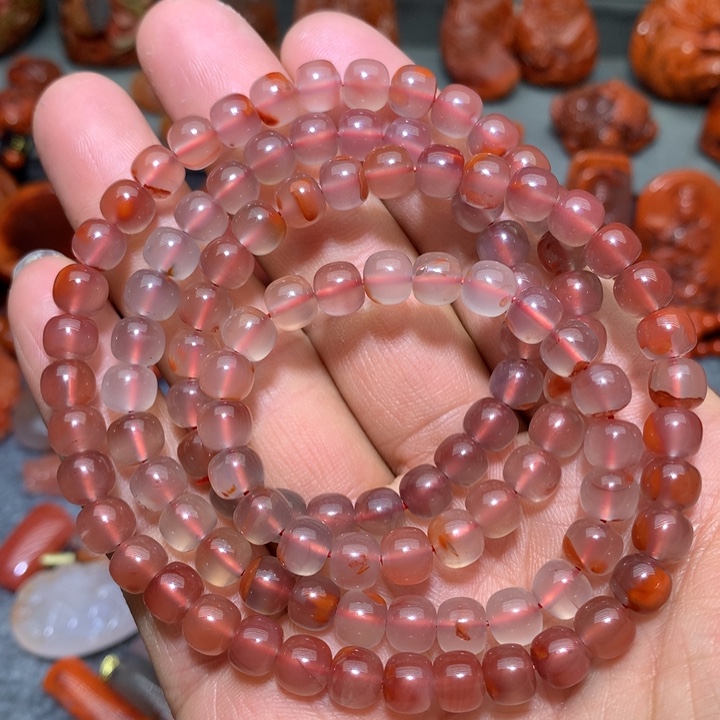 南红玛瑙手串未镶嵌7mm