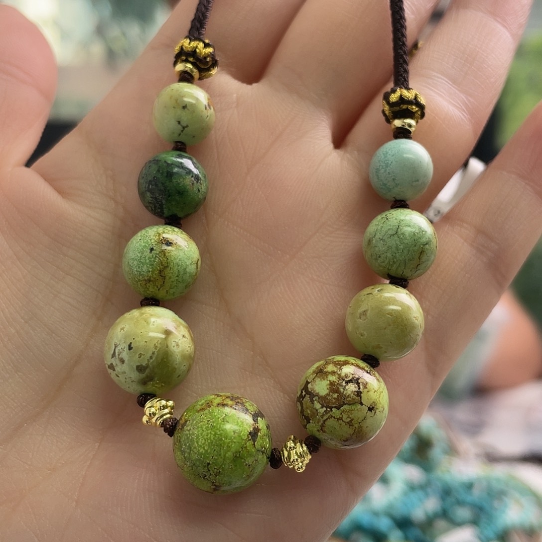 未镶嵌绿松石珠宝奇石