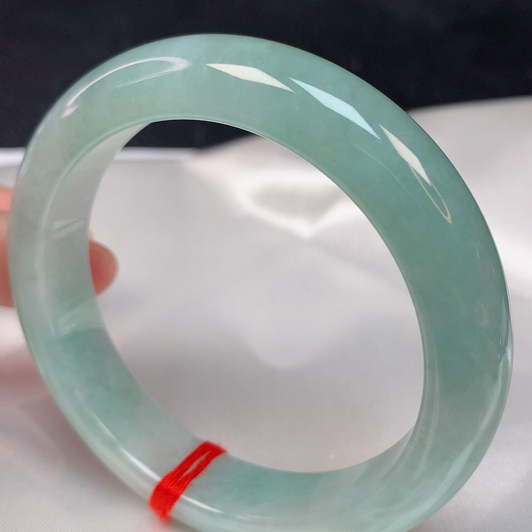 翡翠手镯未镶嵌56 翡翠手镯