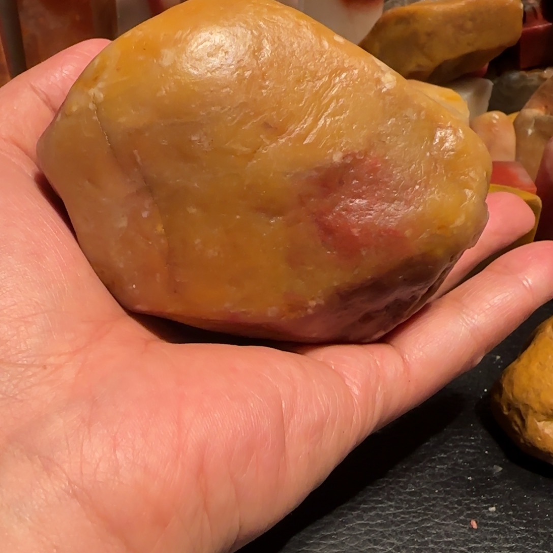 老挝石田黄原石，