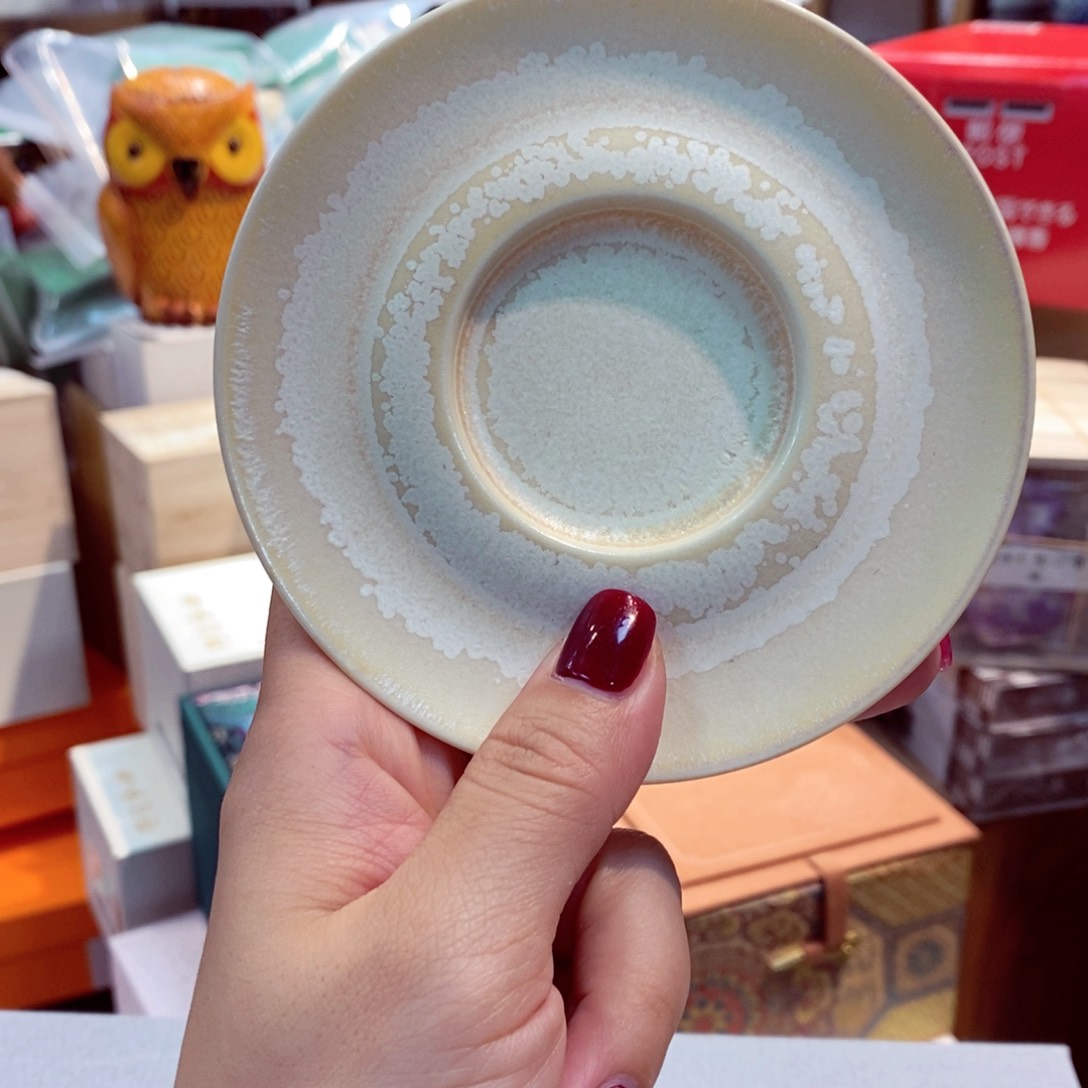 k***l如图所示 观兰器物