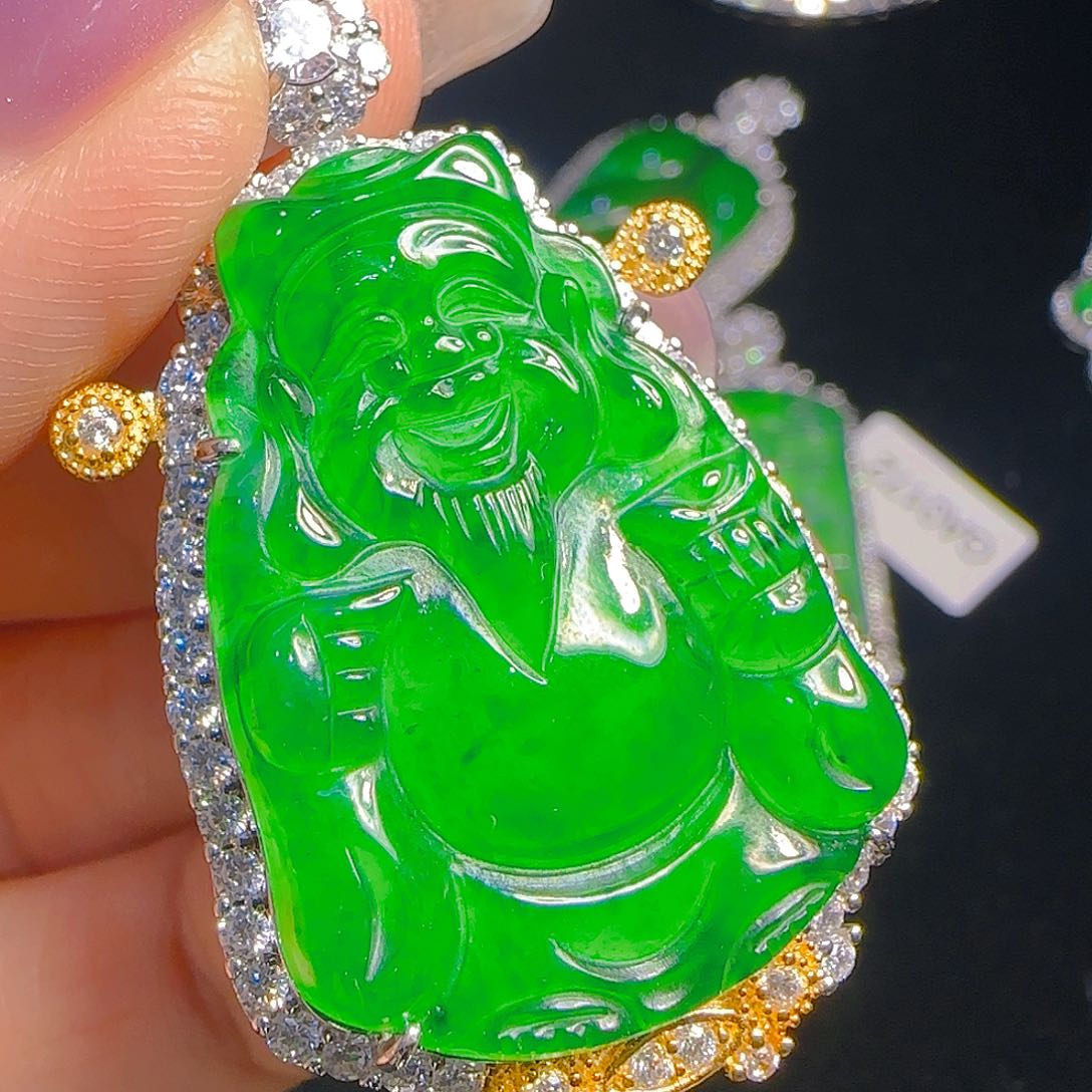 翡翠吊坠(赠链)银S925镶嵌