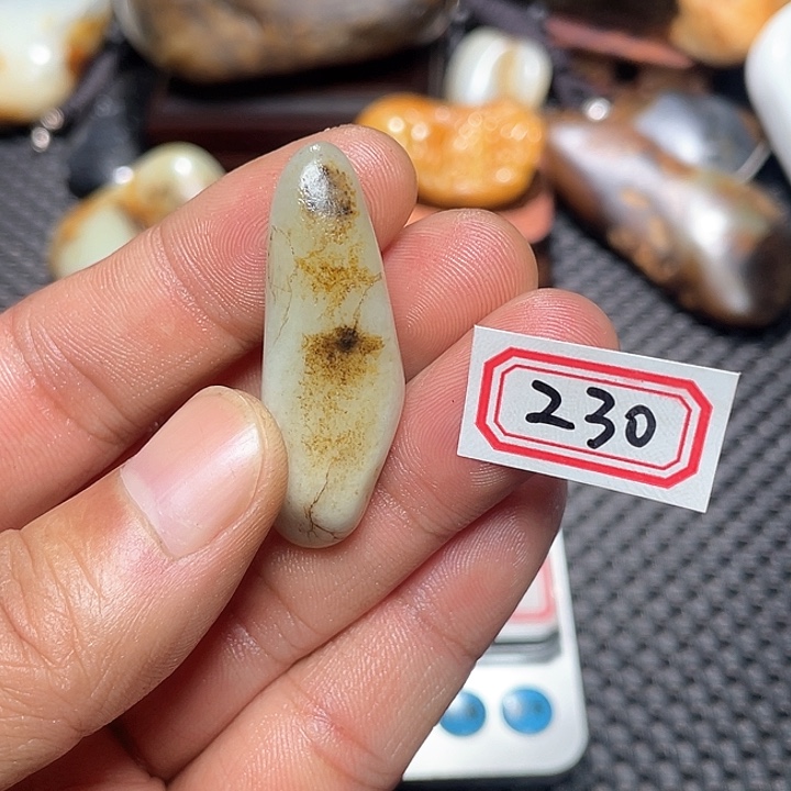 未镶嵌和田玉挂件230