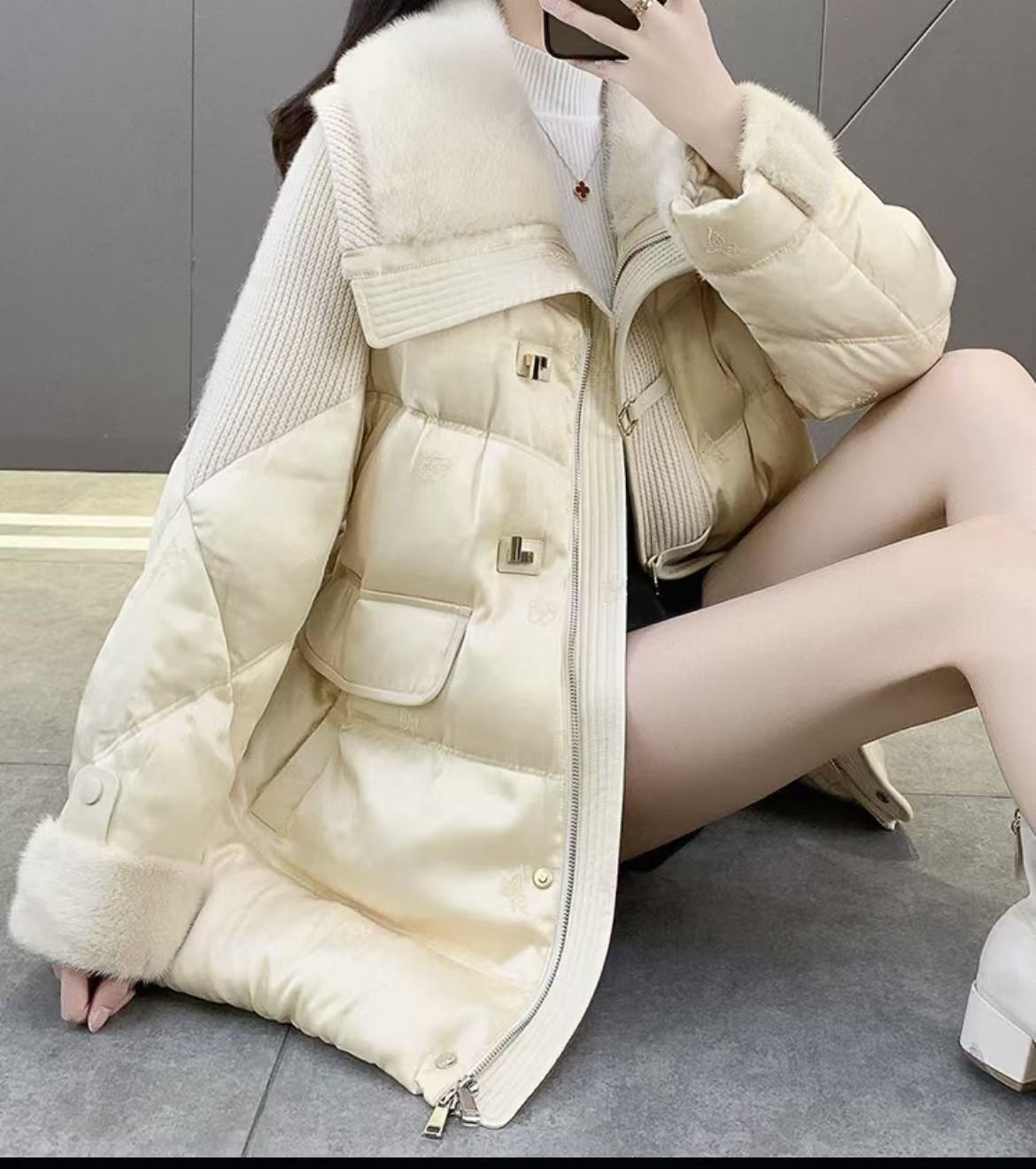 2025新保暖纯色常规款极简风短款立领气质百搭韩版