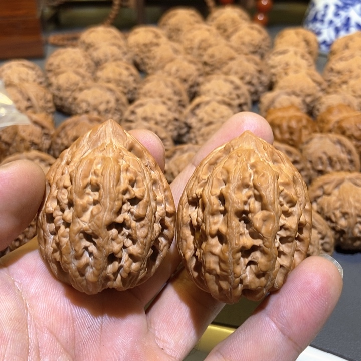 吊坠桃核大孤石核桃