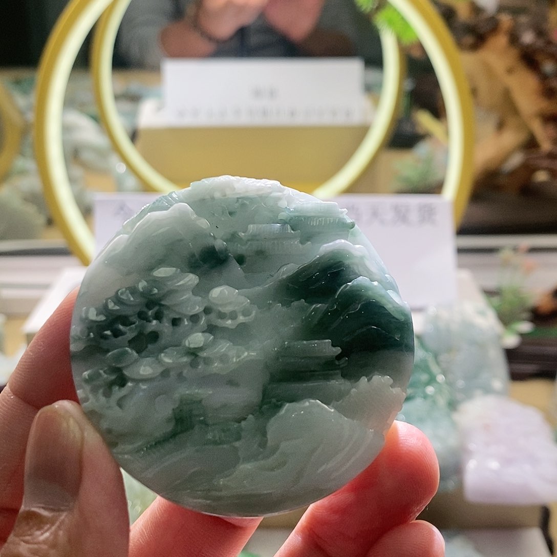 【闪购商品】翡翠颈饰未镶嵌111111111111111