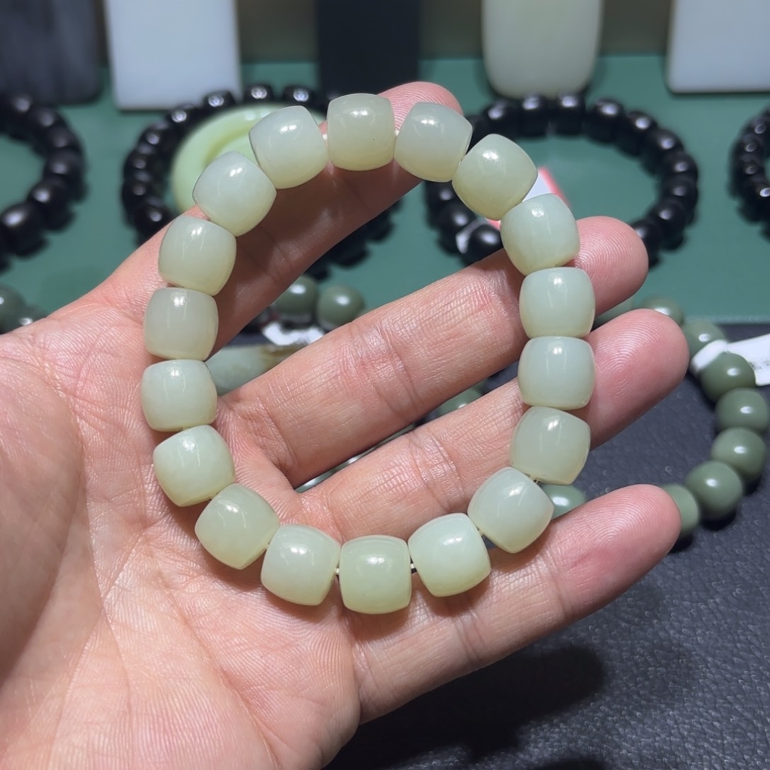 和田玉手链未镶嵌?****?