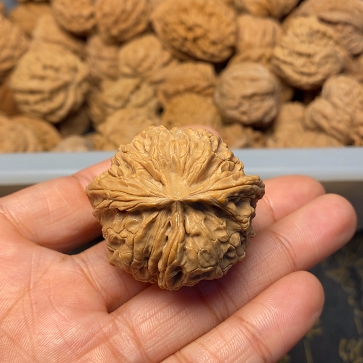 戒***烟文玩核桃吊坠文玩核桃异形单只