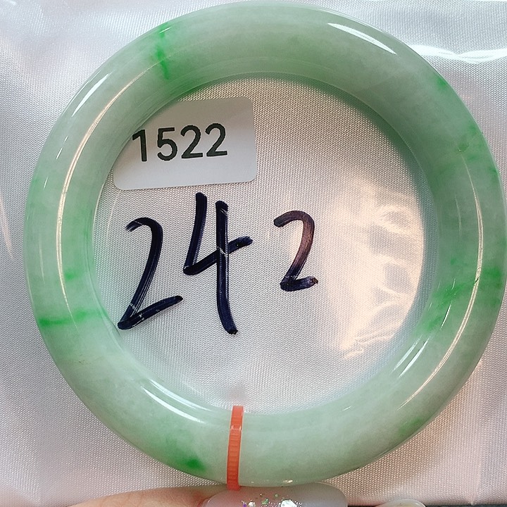 翡翠手镯未镶嵌天然翡翠手镯56
