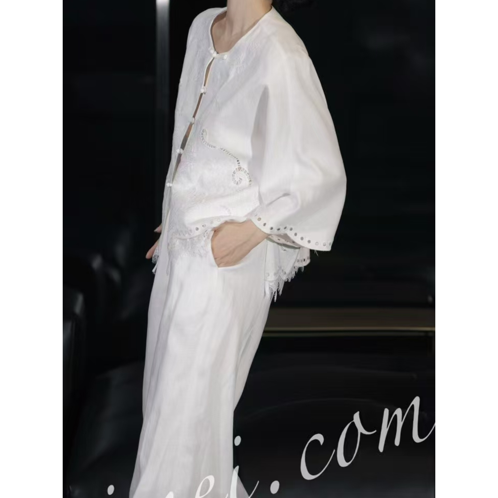 《范范高定》复古国风新中式高级感重工刺绣外套十搭阔腿裤