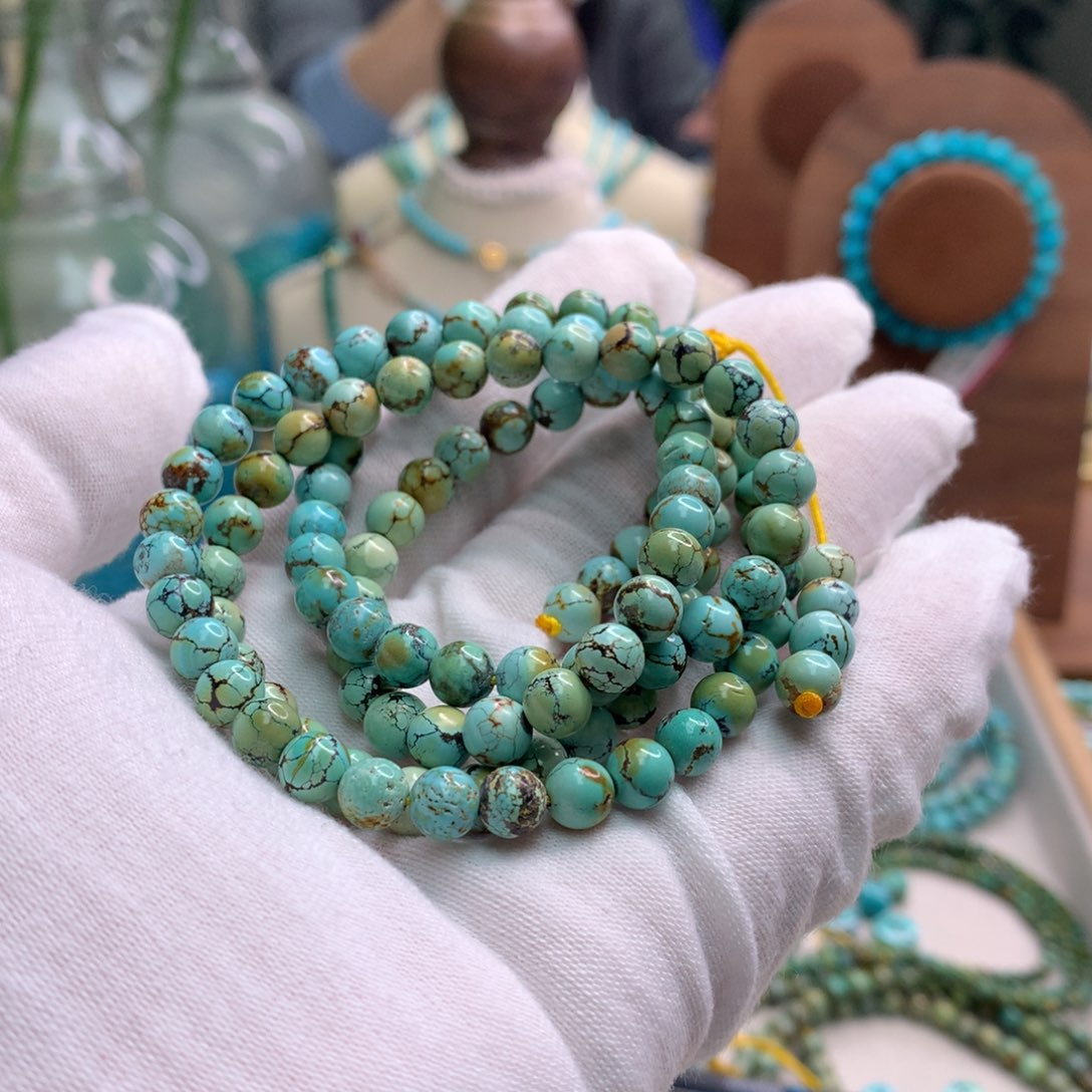 绿松石未镶嵌饰品