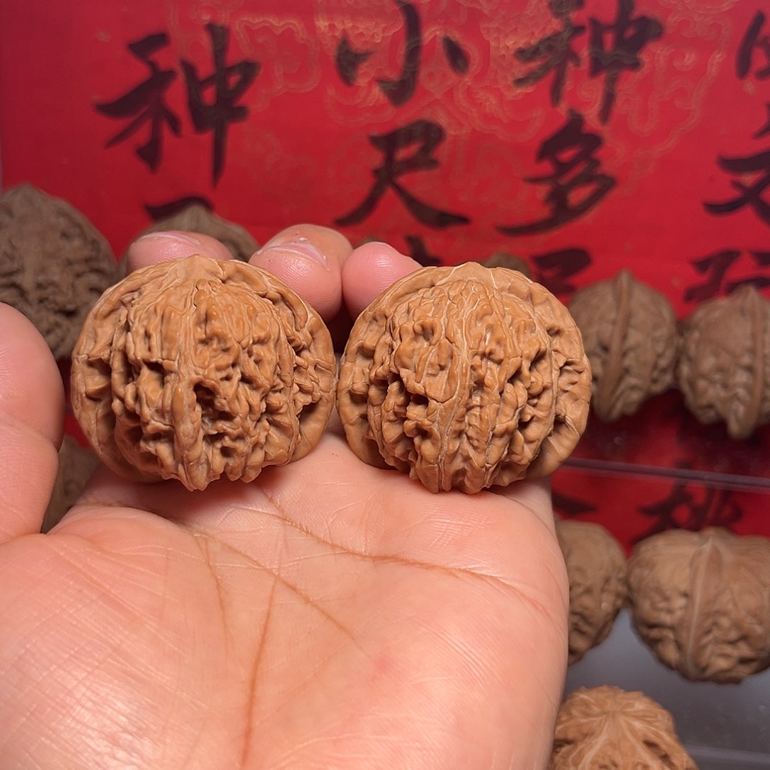 文玩核桃吊坠4.1尺四座楼