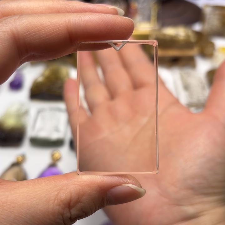 未镶嵌颈饰水晶定制