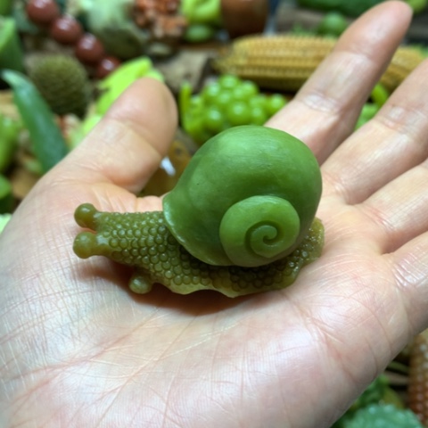 蛇纹石玉手把未镶嵌