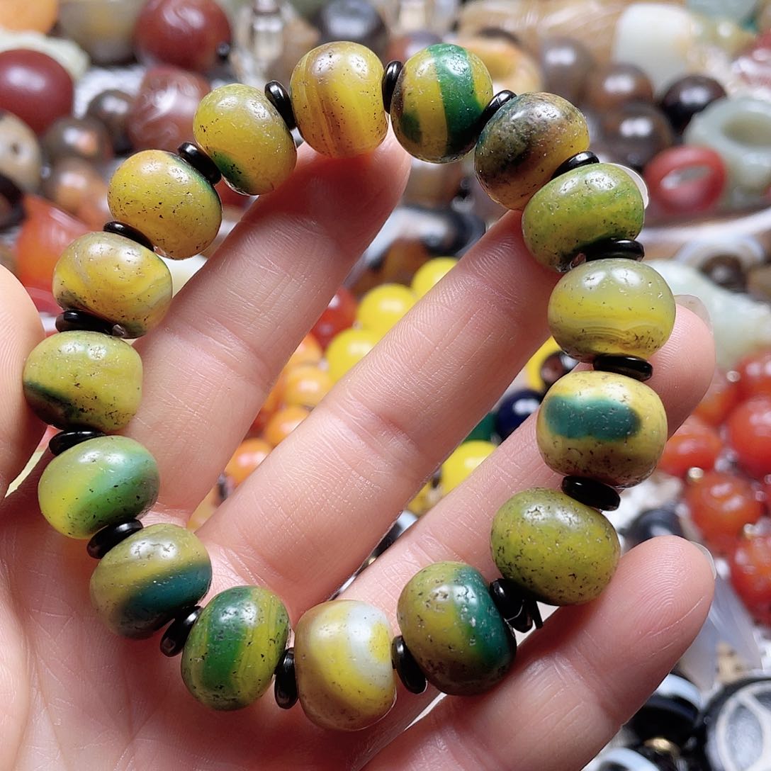 玛瑙/玉髓挂件未镶嵌