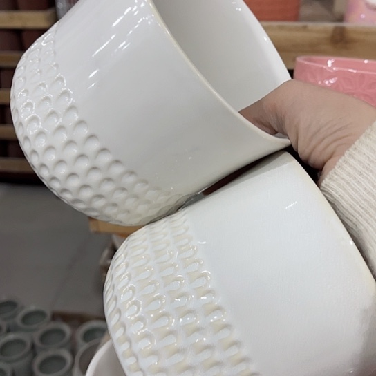 多肉绿植陶瓷花盆9.9包邮，有孔