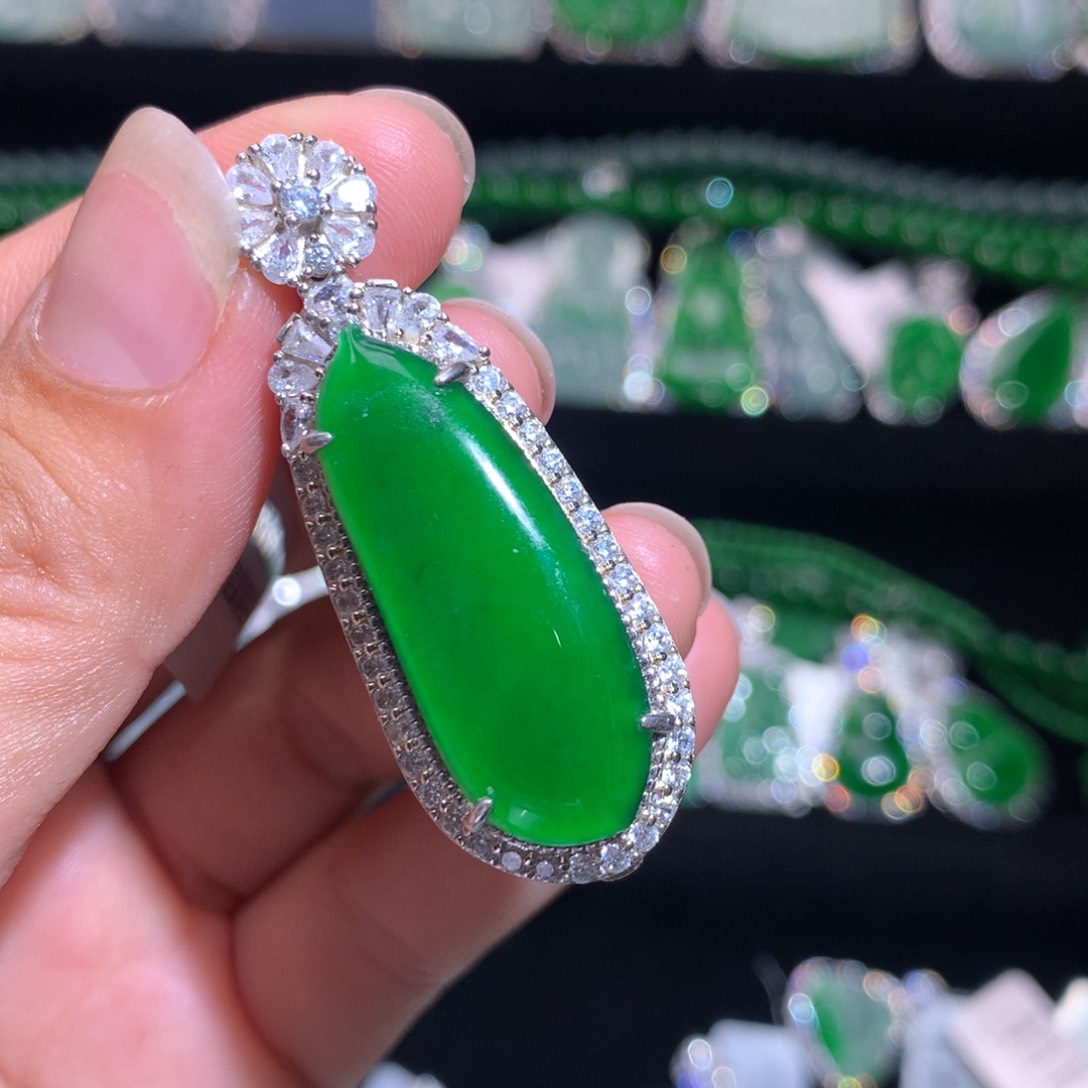 【闪购商品】翡翠银S925镶嵌颈饰天然翡翠