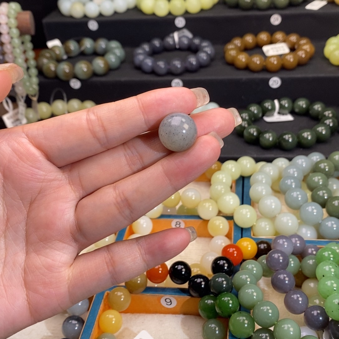 和田玉单珠 16MM未镶嵌点墨