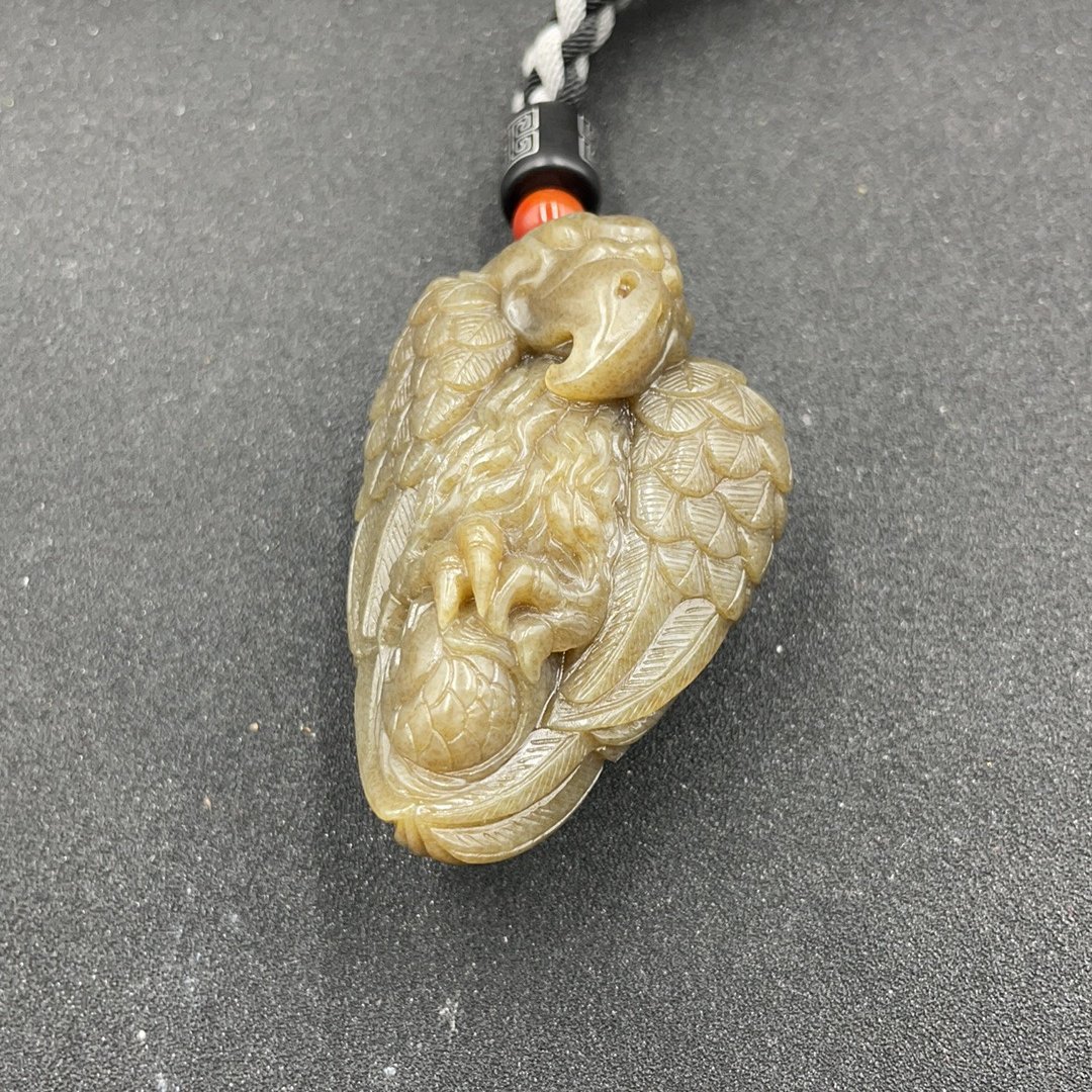 BY0215FLSF708 和田玉把件