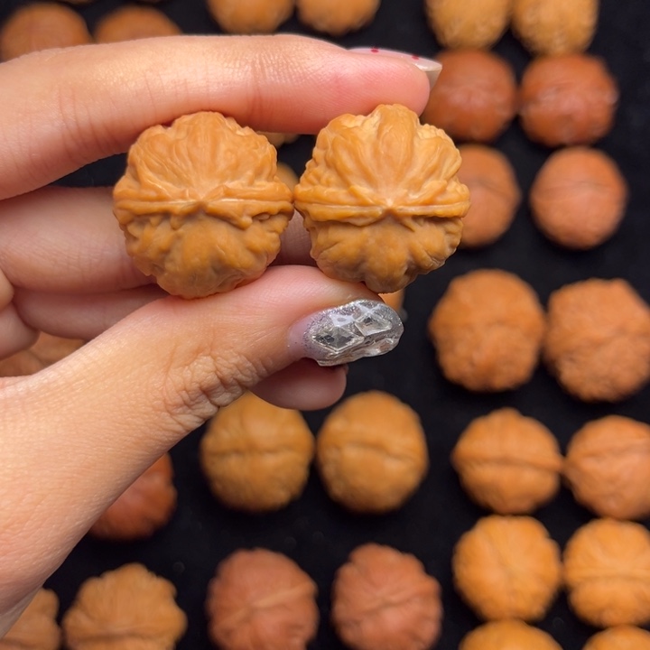 吊坠文玩核桃小八棱