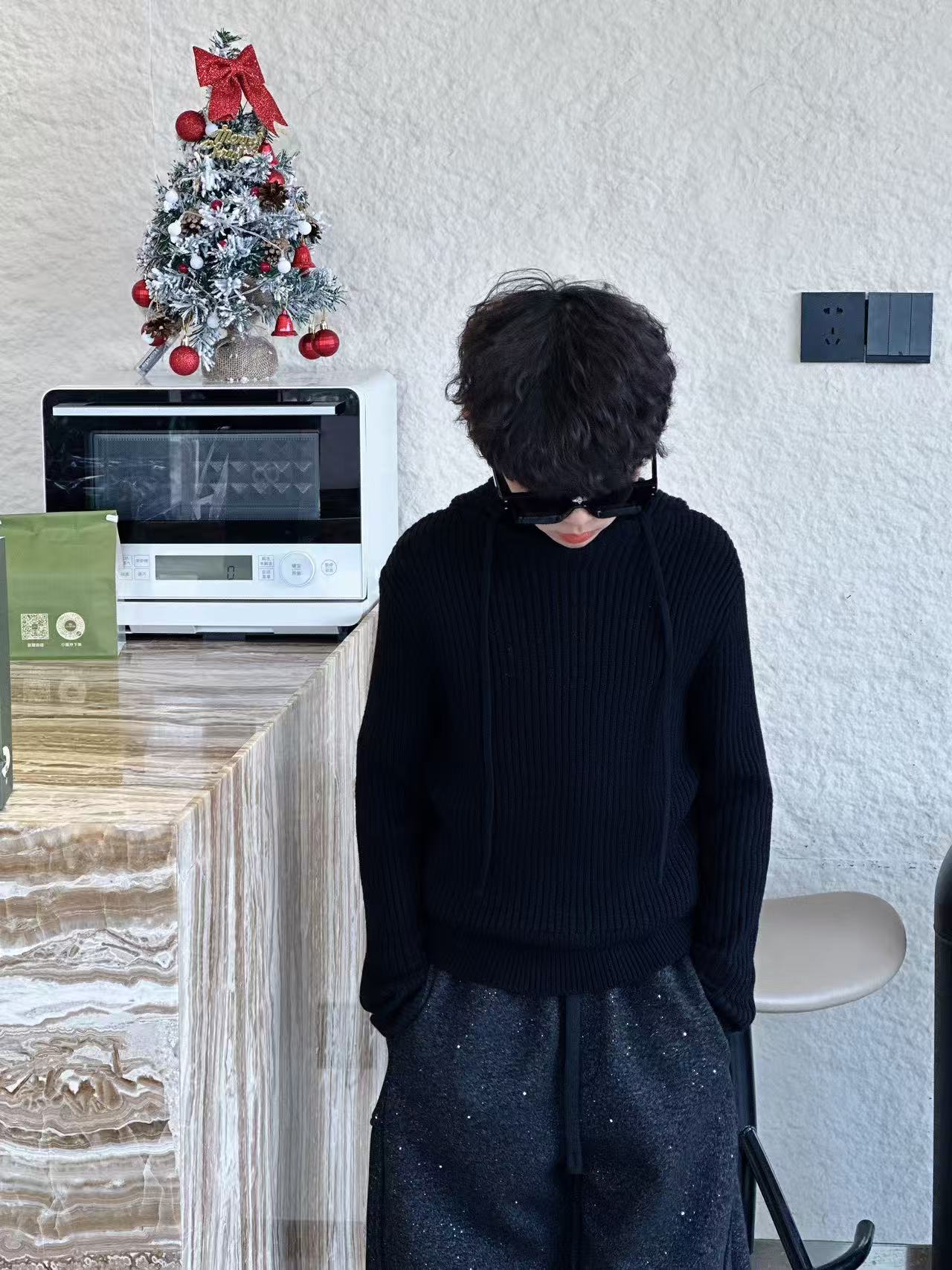 蜡小新潮童【主角】可以搭所有的款百搭连帽针织毛衣打底，模特穿150