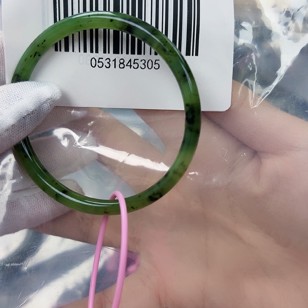 和田玉（碧玉）手镯未镶嵌57