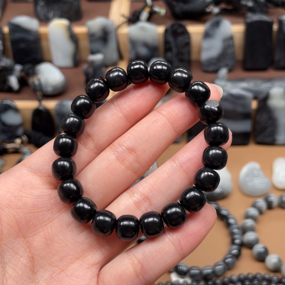 和田玉手链未镶嵌