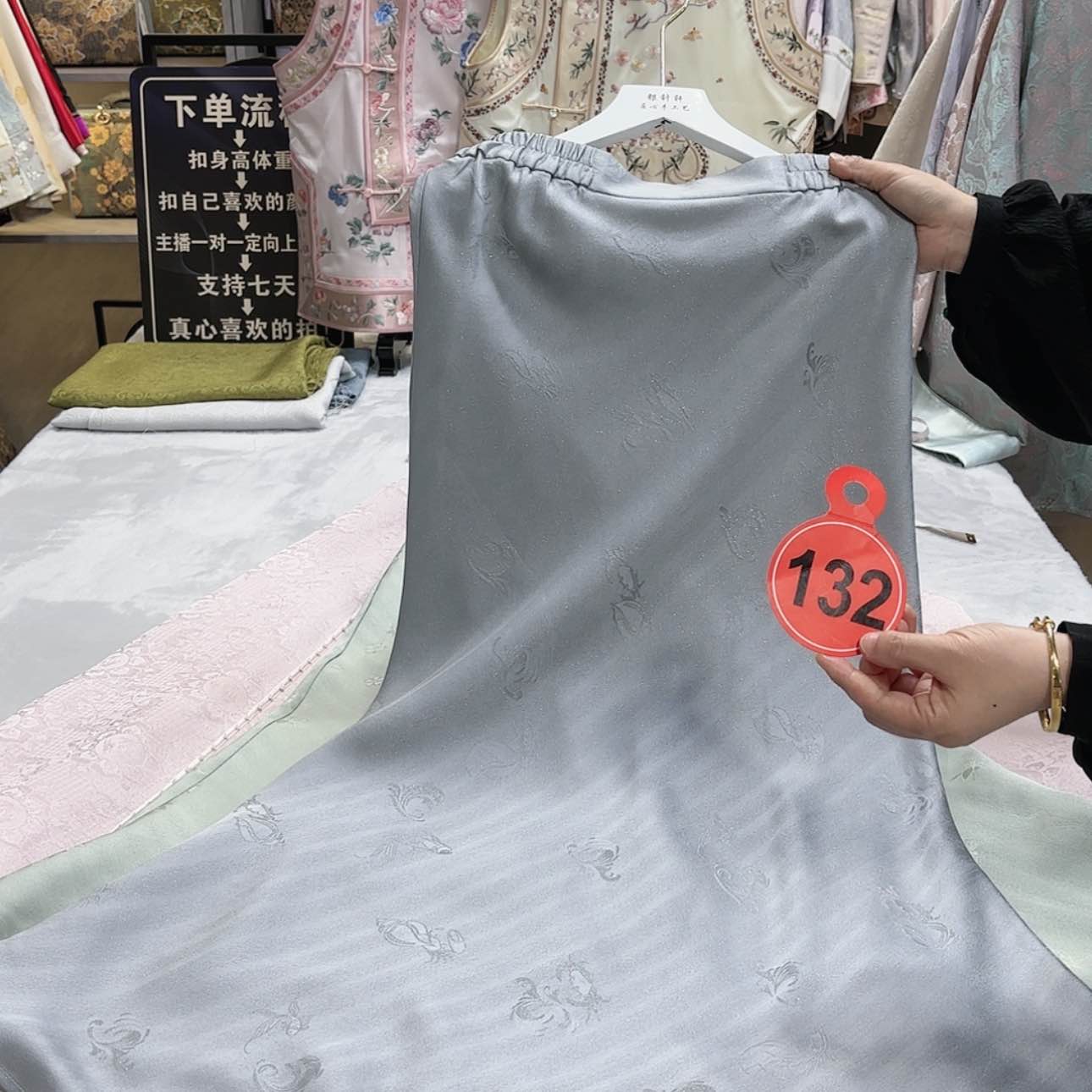 【闪购商品】笑*非遗传承的重要载体