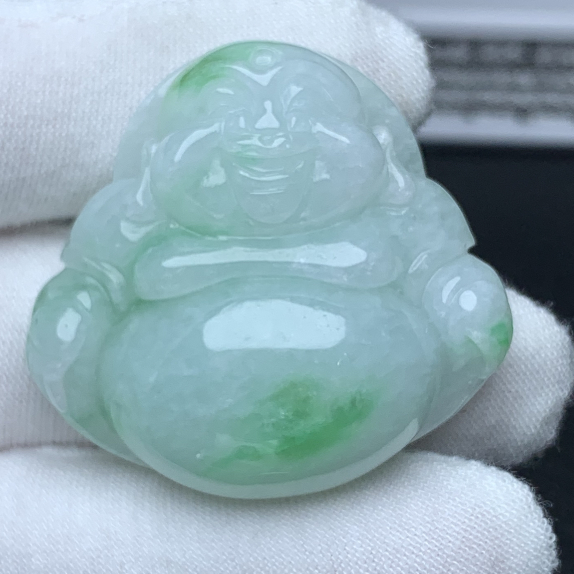 天然翡翠A货厚装冰润飘阳绿大佛公精美大方正品翡翠飘色中号佛公