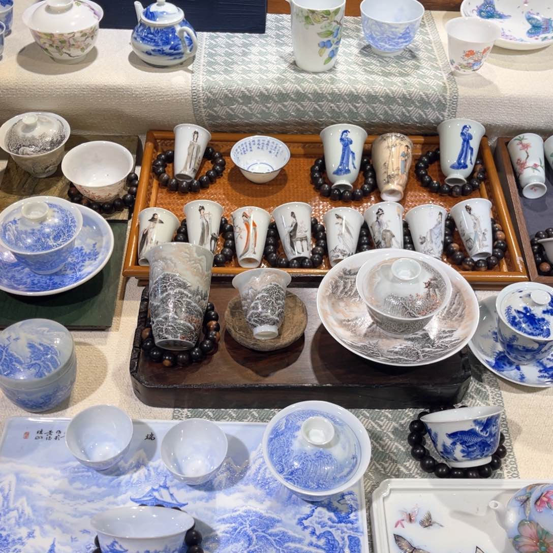 景德镇陶瓷手工制作